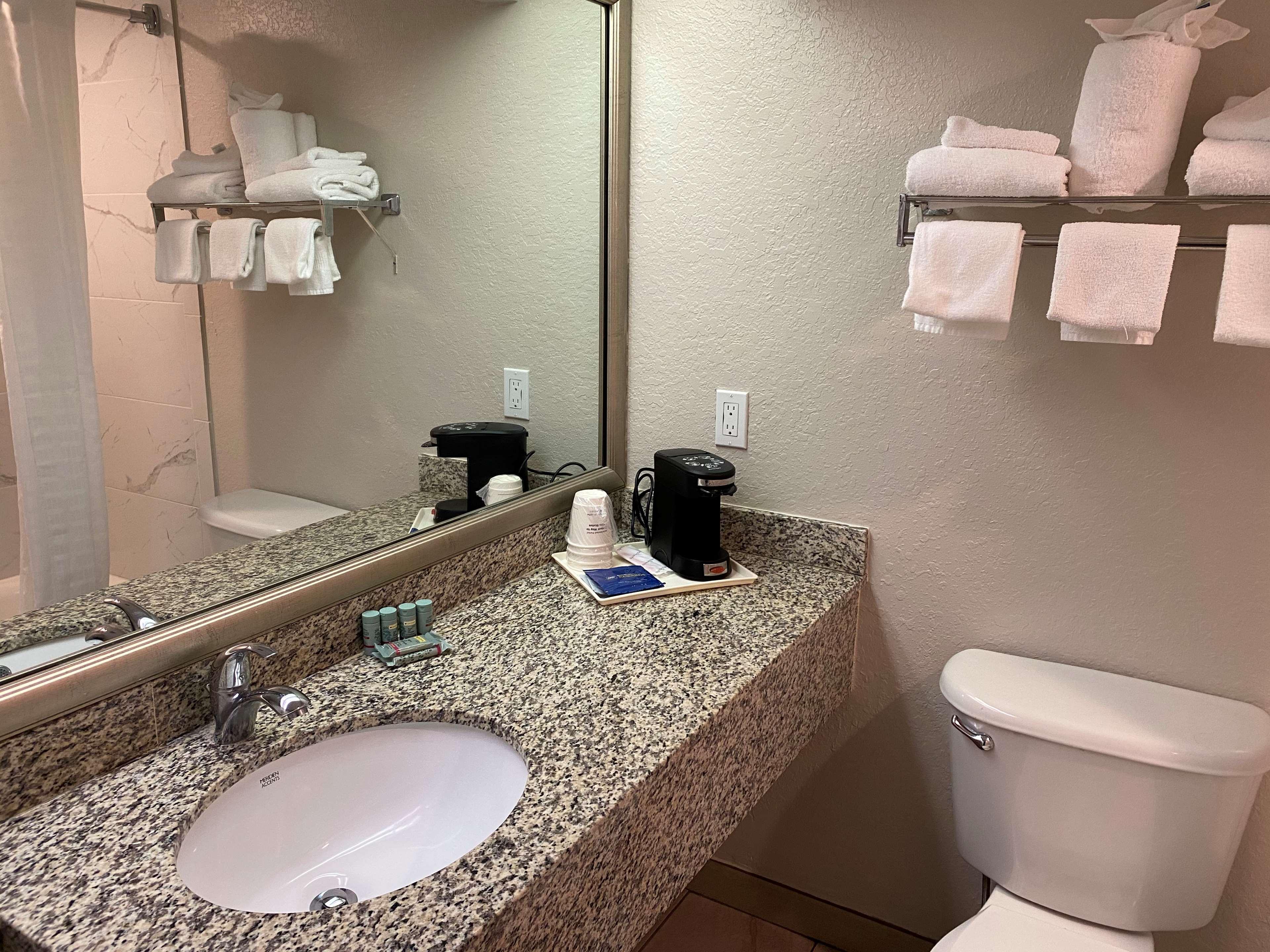 Best Western Tampa Luaran gambar