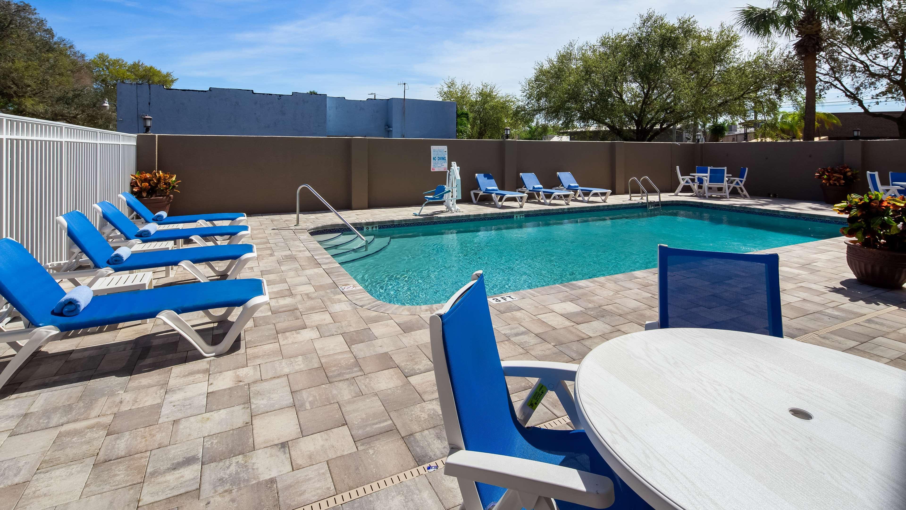 Best Western Tampa Luaran gambar