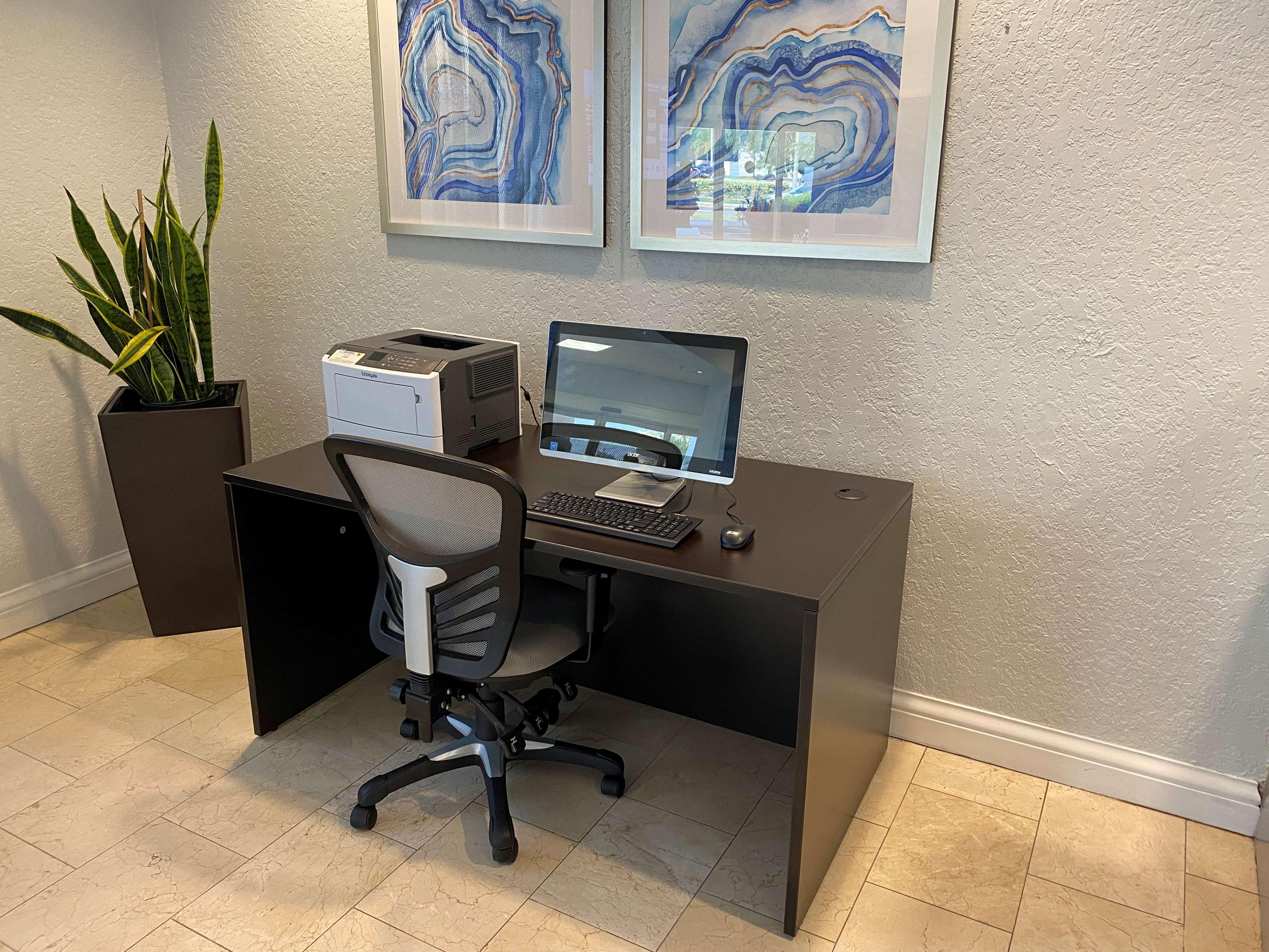 Best Western Tampa Luaran gambar