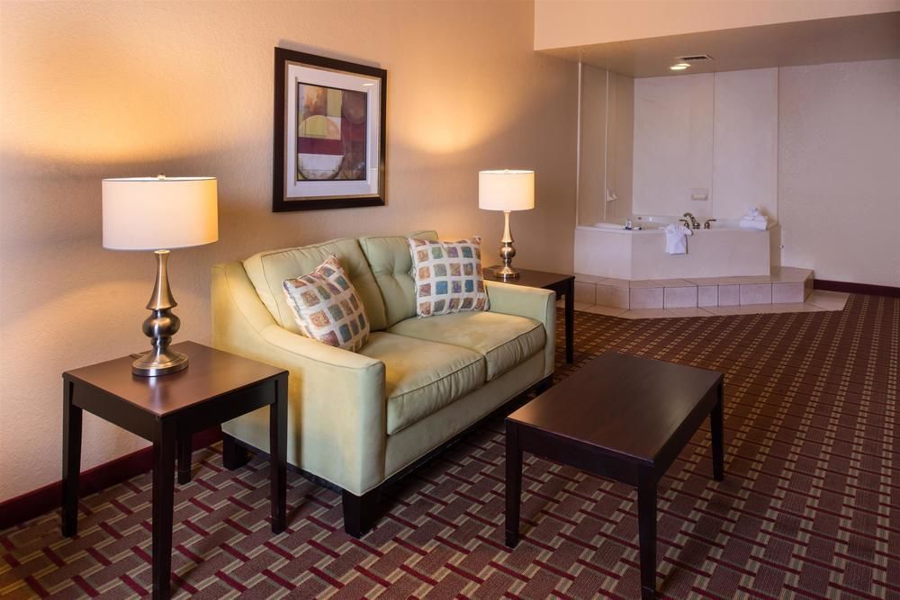 Best Western Tampa Luaran gambar